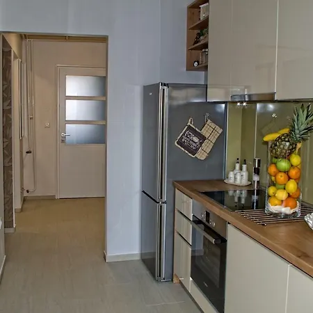 Nia Apartment