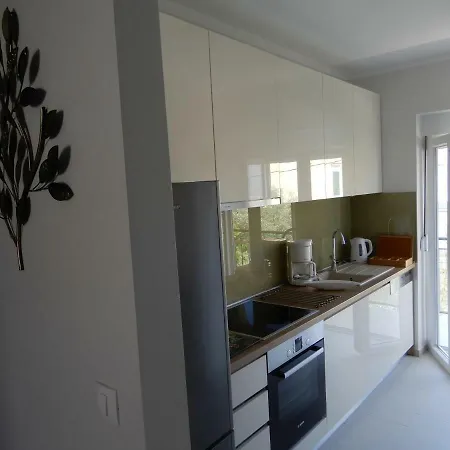 Nia Apartment *